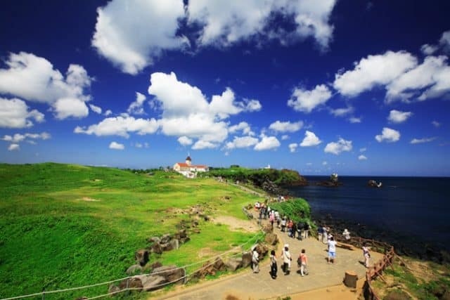 Jeju Island attracts many domestic and foreign tourists (Photo: ST)