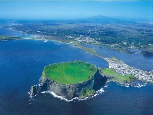 The wild natural beauty in Korea (Photo: ST)