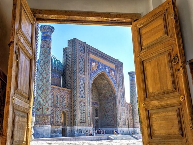 Learn about traveling to Uzbekistan with countless interesting things you should know 10