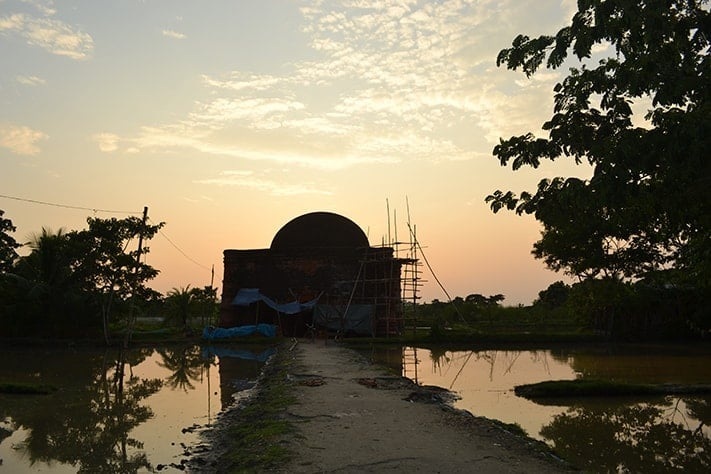 in-bangladesh-Chunakhola-Mosque-711