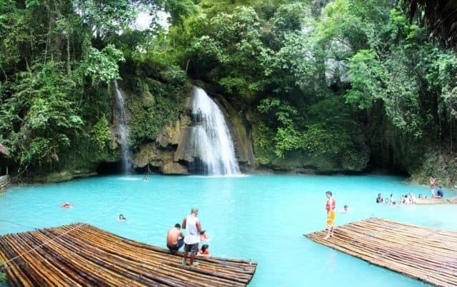 The poetic beauty of Badian waterfall (Photo: ST)