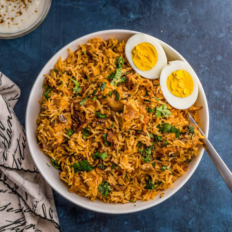 Discover the unique Indian culinary culture through each dish 6